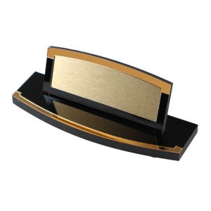  - Ahşap Siyah Masa İsimliği