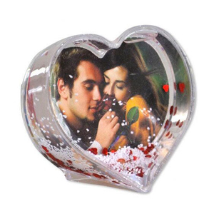 Büyük Kalp Kar Küresi - Kalp Taneli - 4